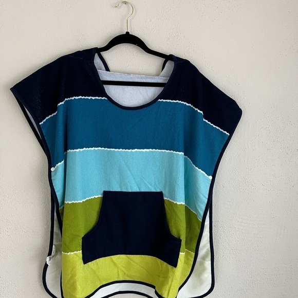 SAFDIE Blue/ Green Stripe Hooded Beach Towel - Picture 2 of 7